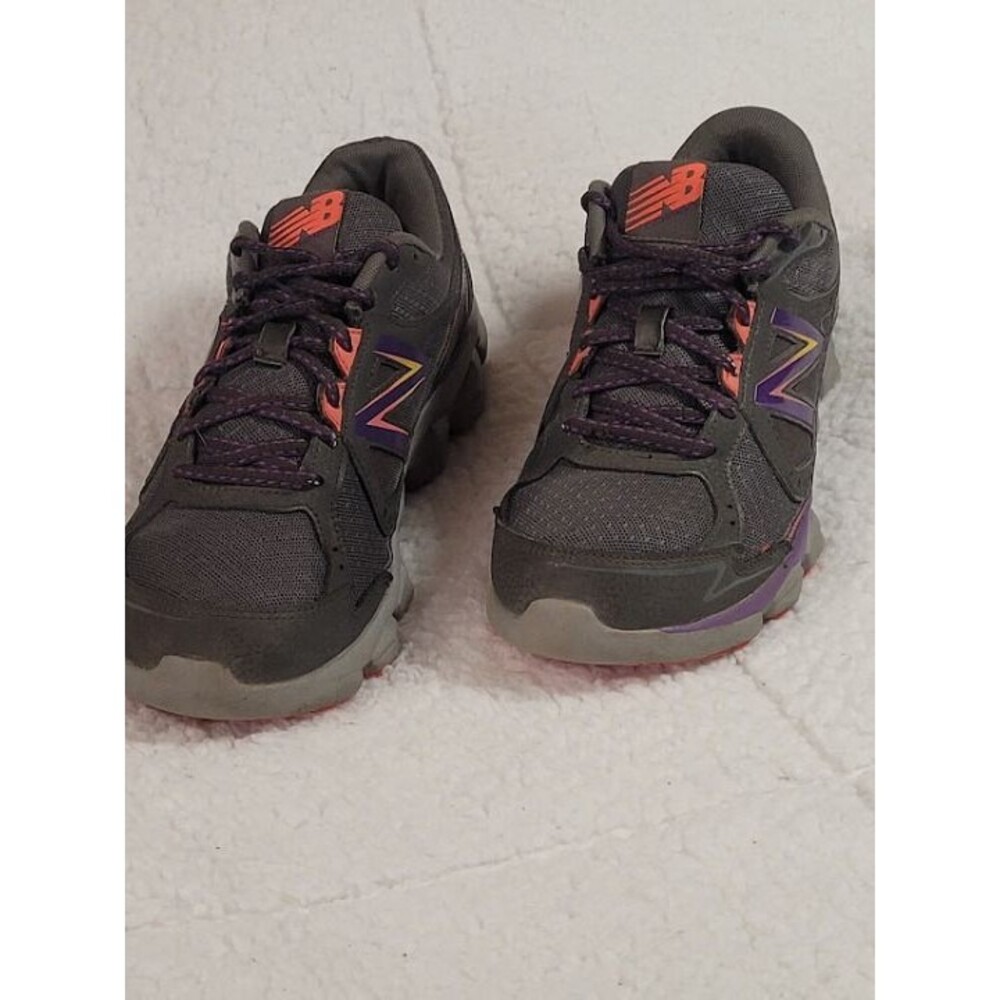 New Balance 7503 Trail Running Shoes Women’s 8.5 Gray Pink Purple..